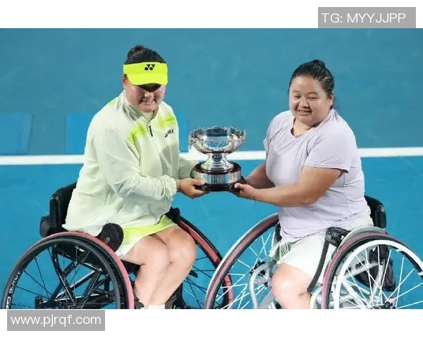 张帅遭苦主双杀2025单打之旅完毕,网友:姐姐双打有望带来惊喜